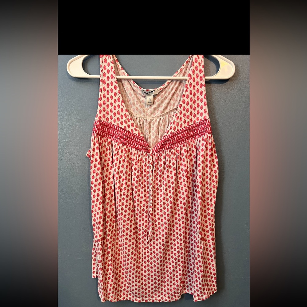 Old navy tank top